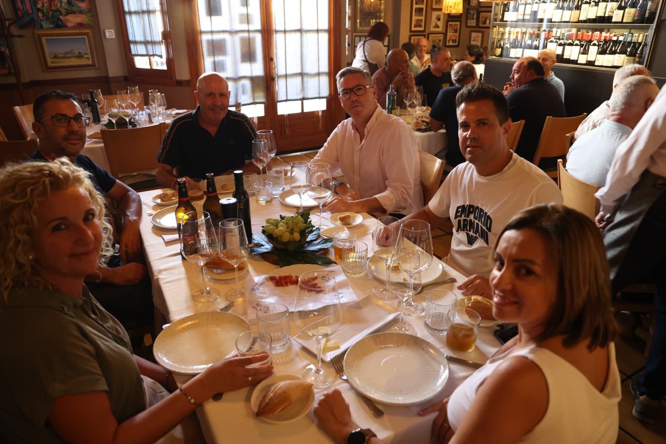 Monforte del Cid celebra en el Restaurante Ramón una cita de Menjars de la Terra con sabor clásico