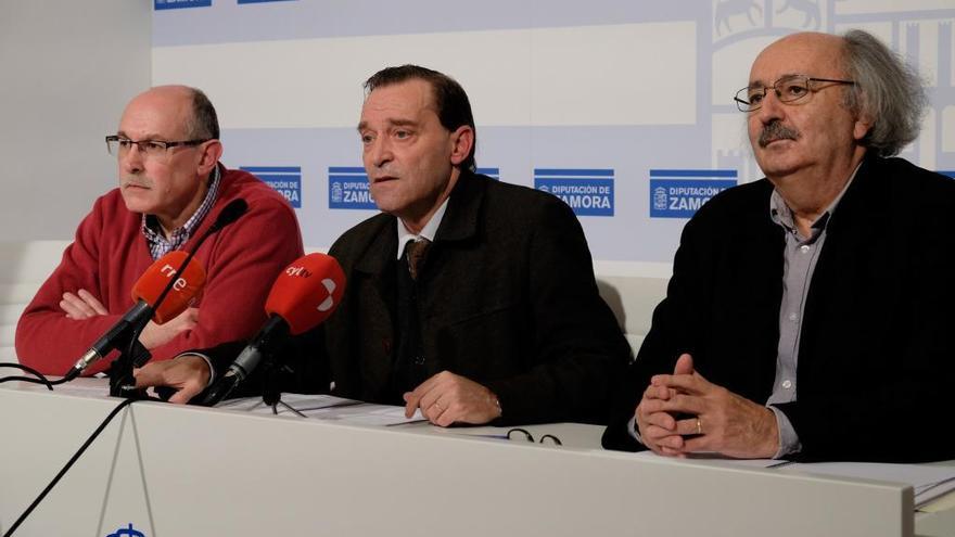 PresentaciÃ³n del premio de poesÃ­a &#039;Claudio RodrÃ­guez&#039; del IEZ FloriÃ¡n de Ocampo en una ediciÃ³n anterior.