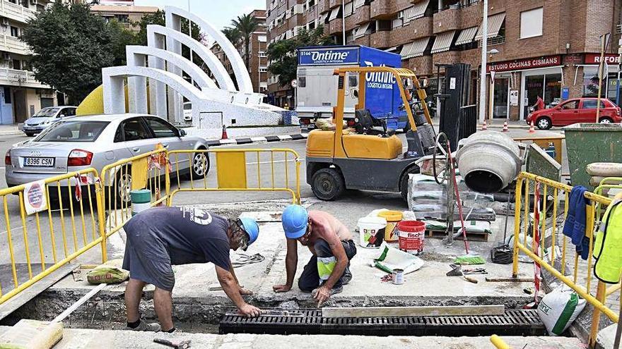 Obras en el puente de Paiporta.