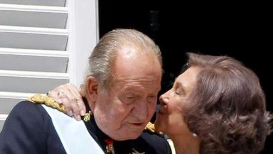 Los Reyes eméritos y la gran ausente de la proclamación