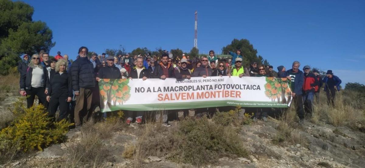 Una protesta de la Plataforma en Defensa del Territori del Camp de Morvedre.