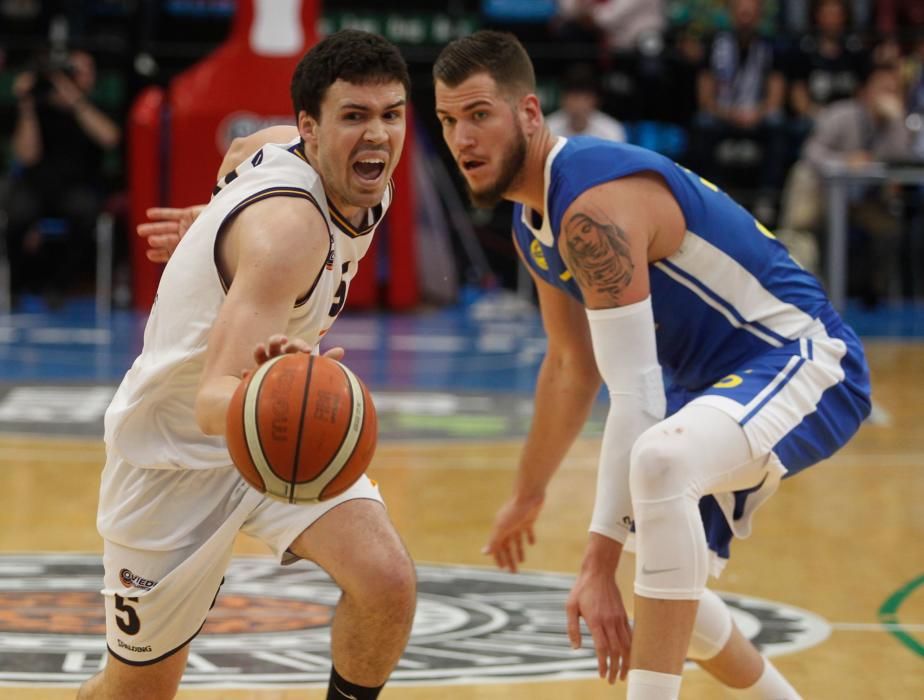 El Oviedo Baloncesto vence al Ourense en Pumarín