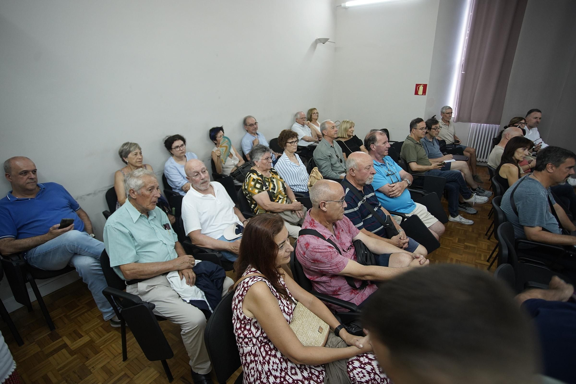 Les fotos de la presentació del llibre "L’aviació", un nou volum dels "Quaderns de la Revista de Girona"