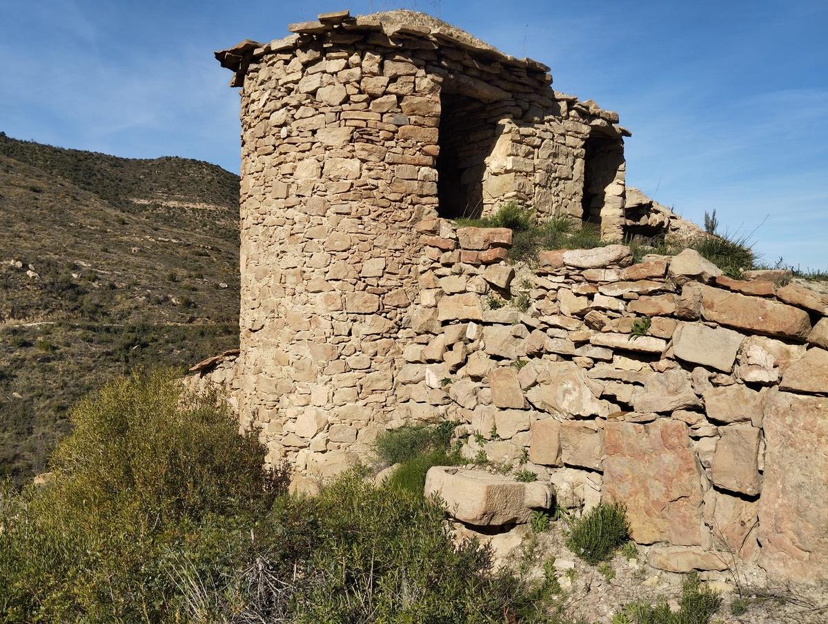 Conjunt de tines de la Lluca