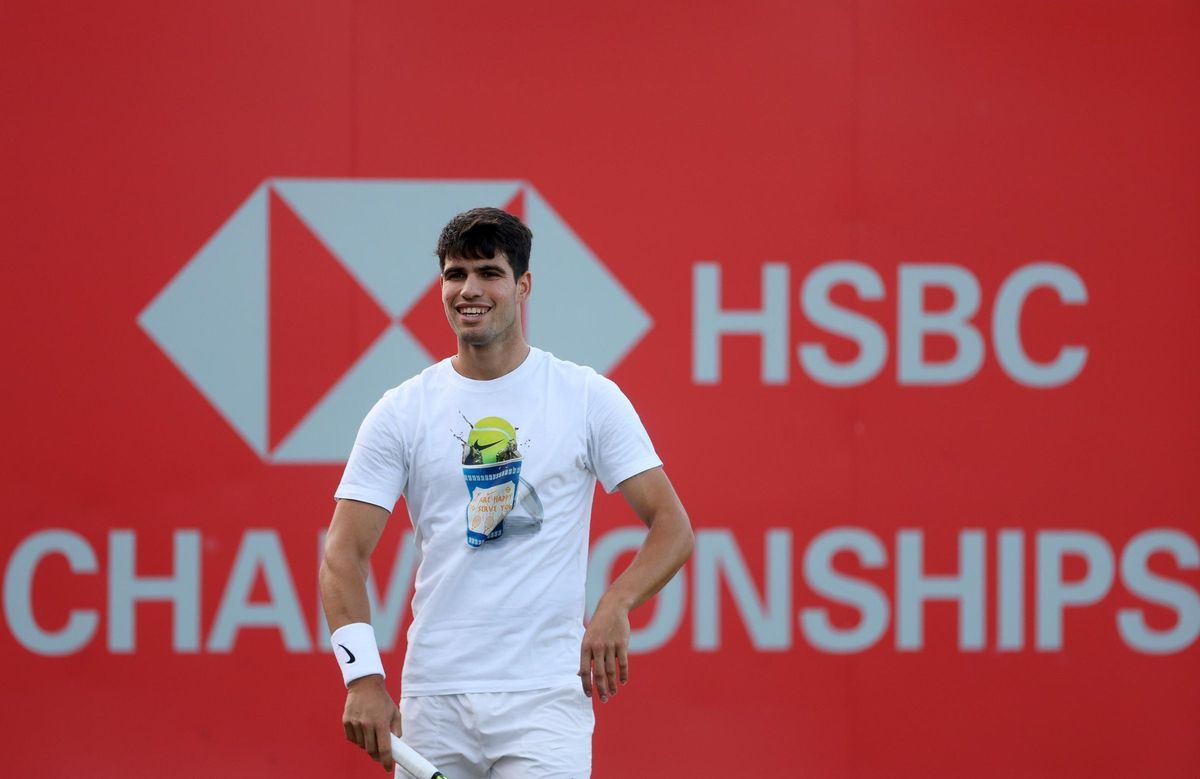 Carlos Alcaraz, en su primer entrenamiento en Queen's