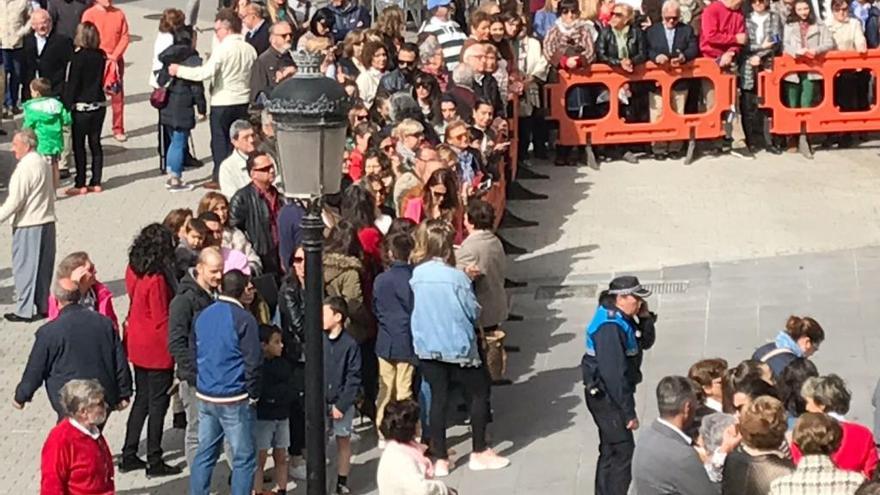 Paula Echevarría, en primera fila para ver a la Virgen de Candás