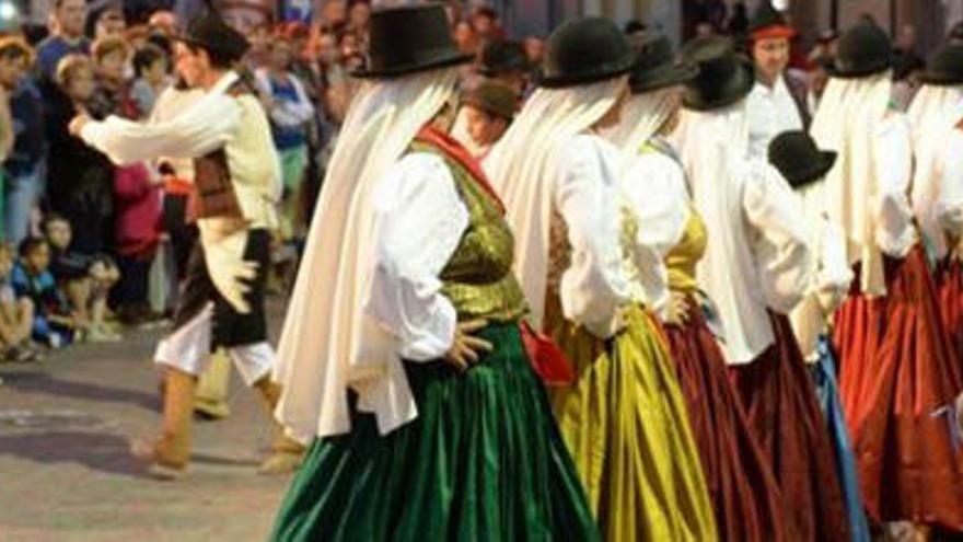 Ingenio se abre a los bailes y culturas del mundo