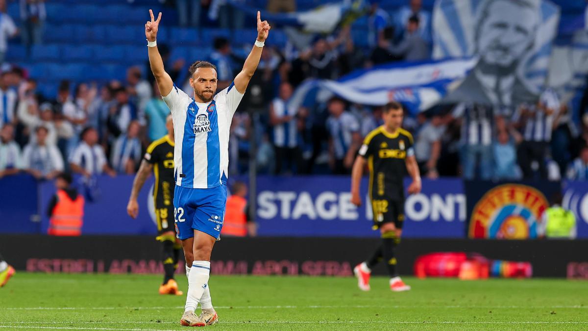 Martin Braithwaite celebrando un tanto con el Espanyol