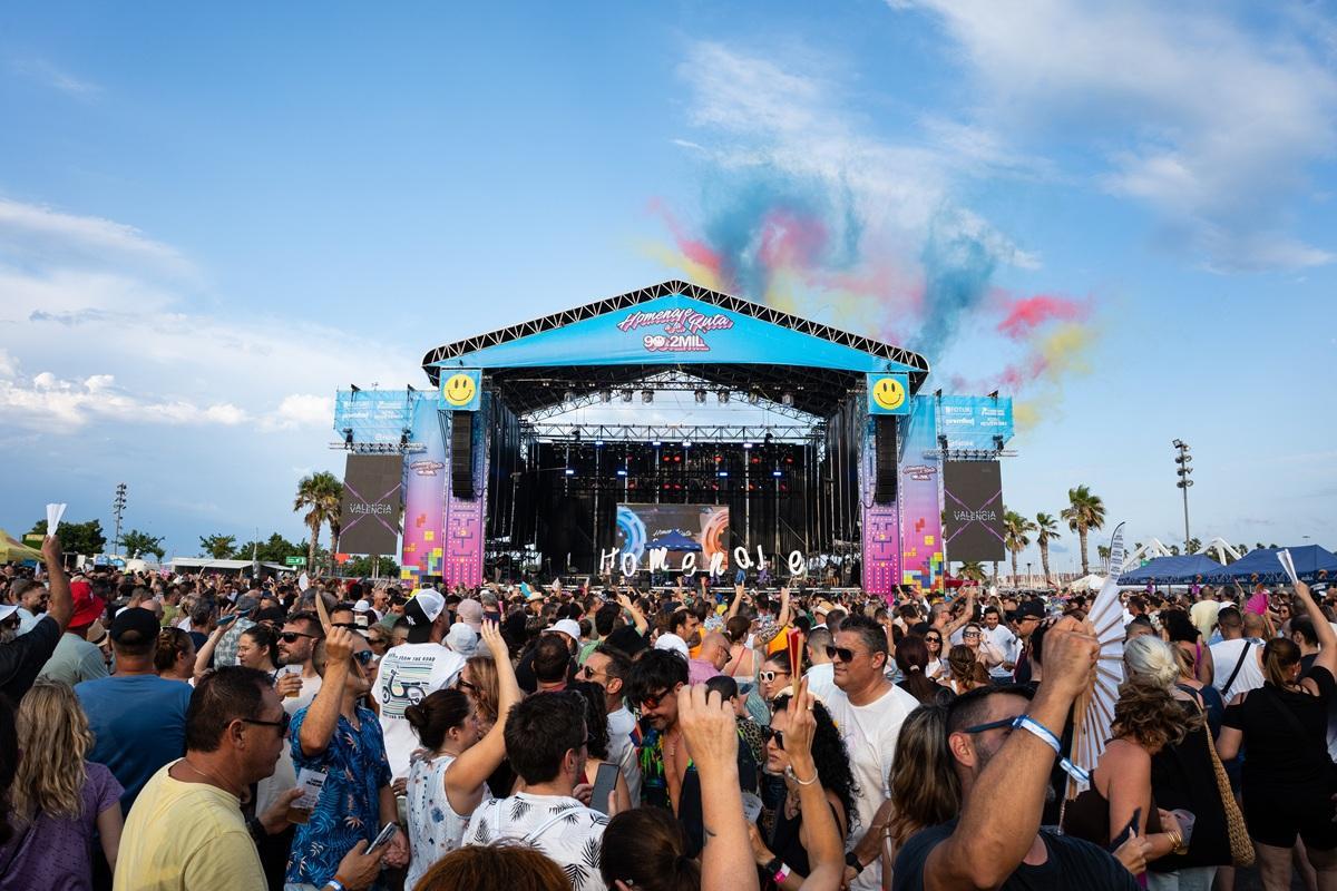 Lo mejor es hacer un 'Homenaje a la Ruta' a plena luz del día y junto al mar