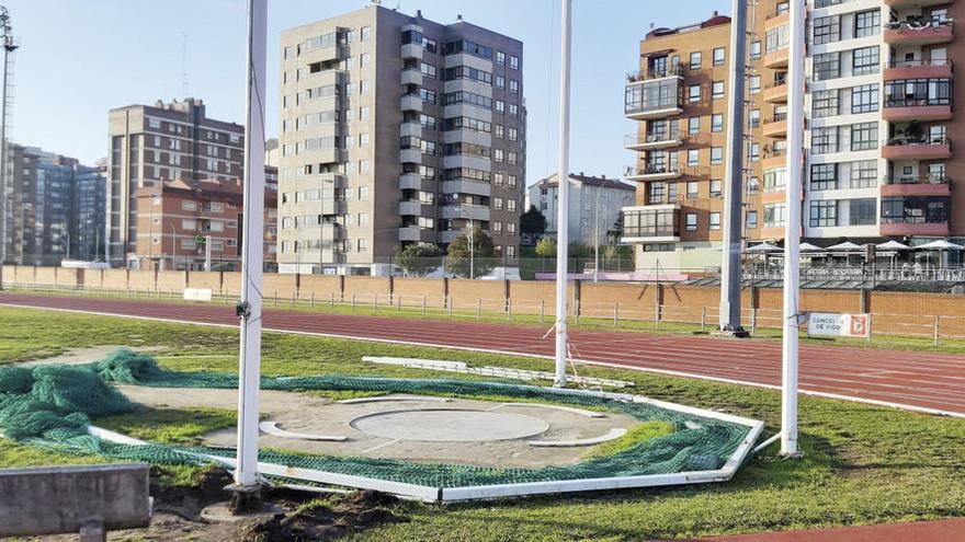 Estado de la zona de lanzamientos en el estadio municipal.