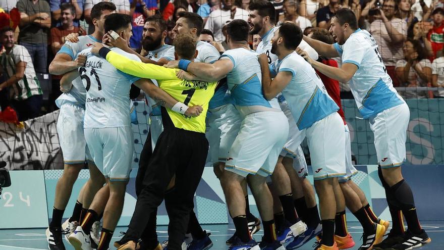 España supera a Croacia en un final de infarto y logra el pase a cuartos
