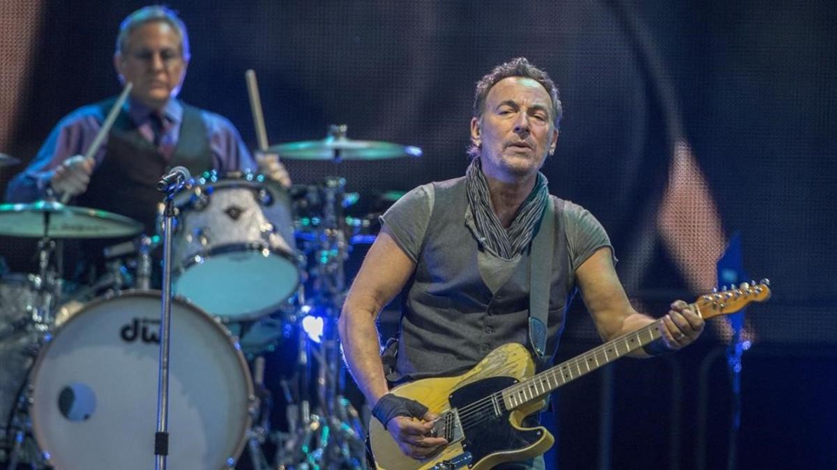 Bruce Springsteen, en el concierto del Camp Nou de Barcelona, en mayo, con el que el Boss empezó en Europa su gira 'The river tour'.