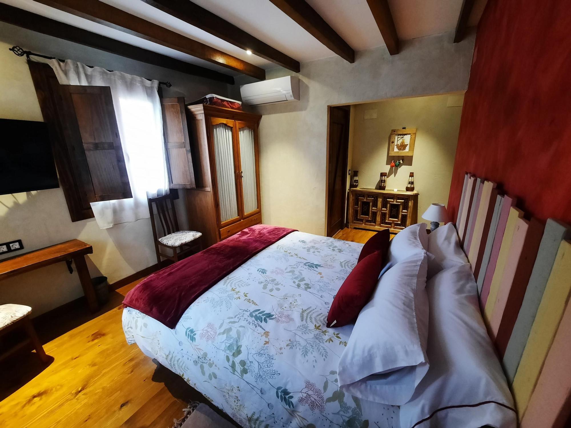 Una de las habitaciones de El Molino de Cantabria