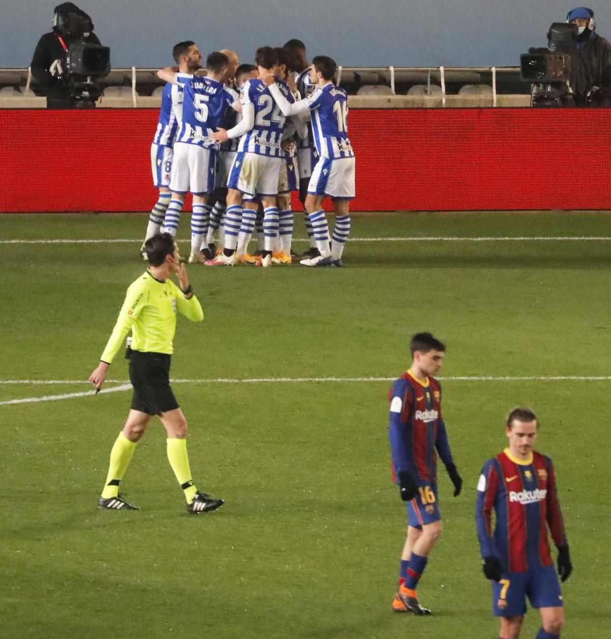 Las imágenes del FC Barcelona-Real Sociedad de la semifinal de la Supercopa de España