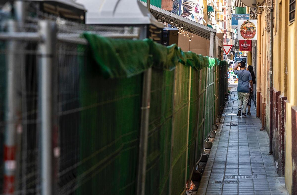 Ratoneras de tráfico en Alicante por las barracas y racós de las Hogueras