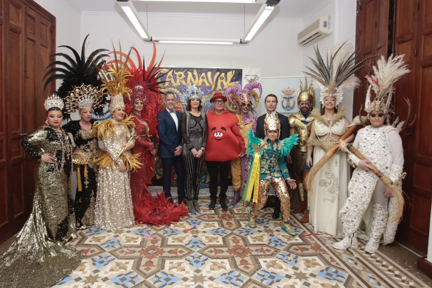 Batalla de Don Carnal y Doña Cuaresma, y pregón del Carnaval de Águilas en fotos