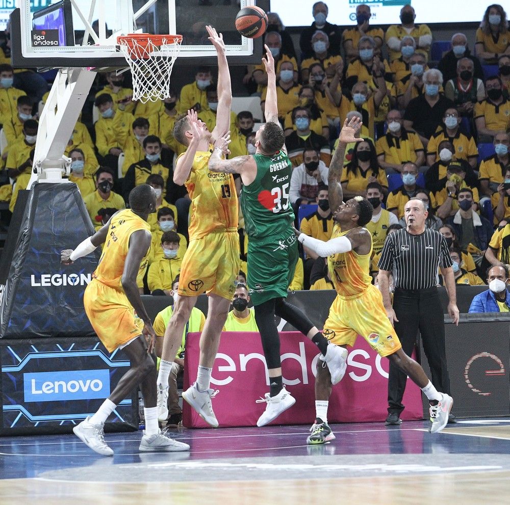 Derbi del baloncesto canario: Lenovo Tenerife - CB Gran Canaria