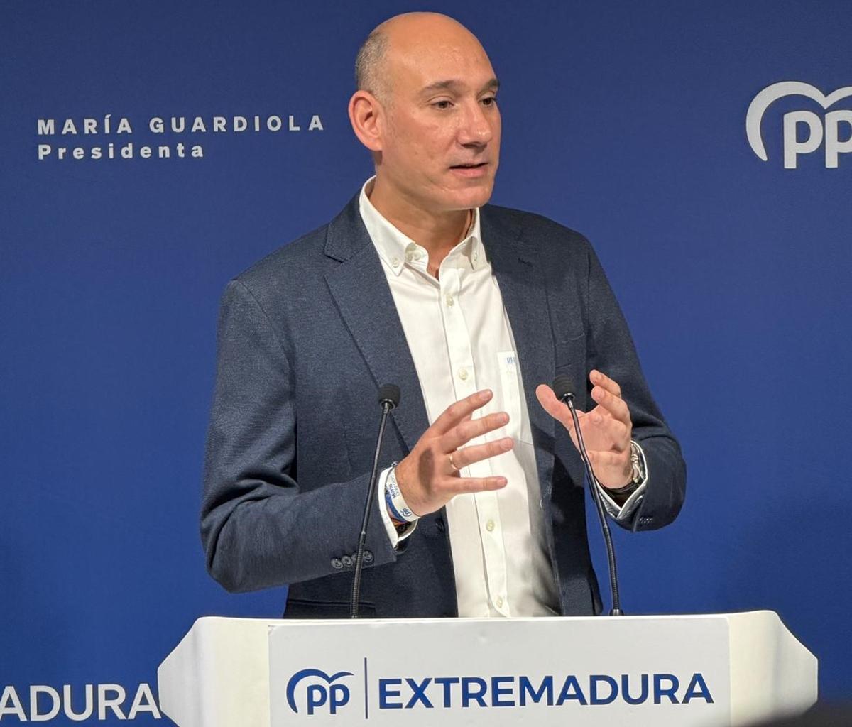 El portavoz del PP extremeño, José Ángel Sánchez Juliá, este lunes.