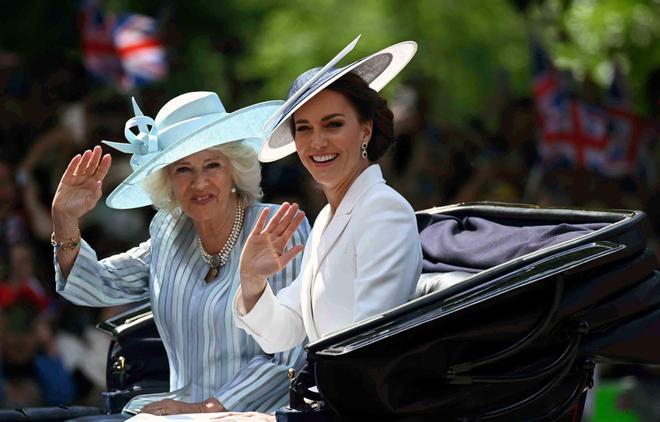 Londres se vuelca con el Jubileo de Platino de Isabel II