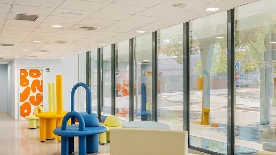 Nova sala d'espera de pediatria de l'Hospital de Figueres