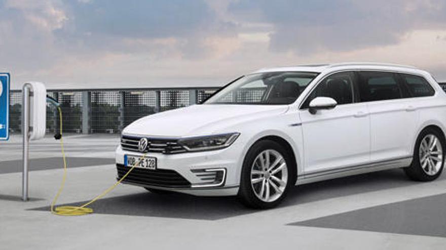 Volkswagen Passat GTE: Corrent elèctric