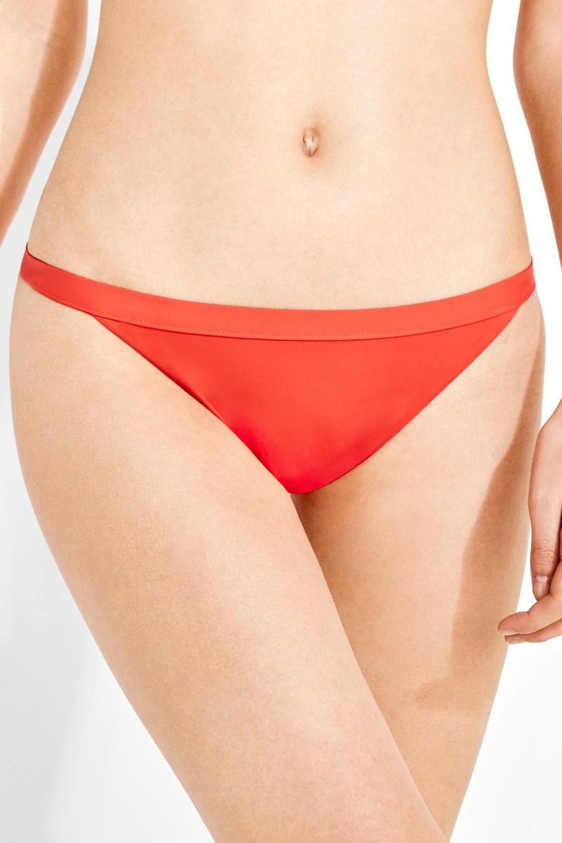 Braguita de bikini roja de Women'secret.