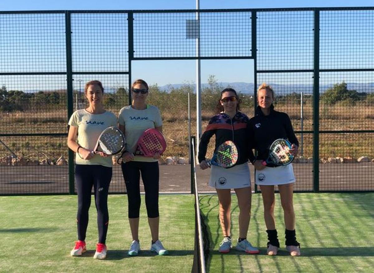 En la 3º Categoría Femenina, las catorce campeonas y subcampeonas de cada grupo se enfrentarán con el objetivo de proclamarse supercampeonas.