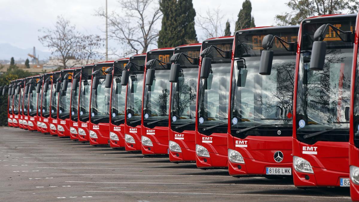 La EMT ya presentó una tanda de nuevos autobuses en febrero del año pasado.