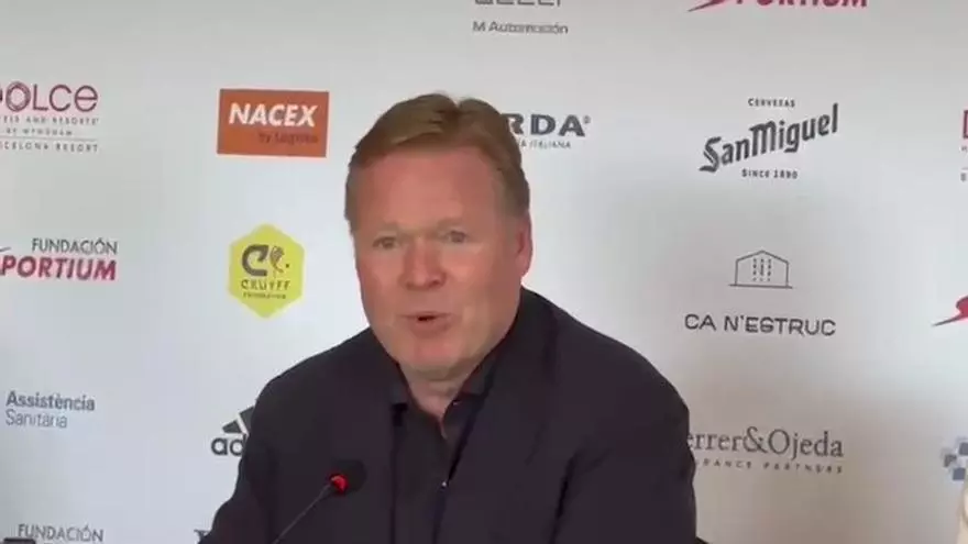Koeman da la cara por De Jong: “Las críticas son injustas"