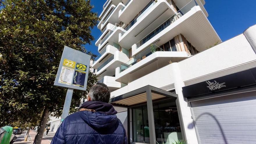 Una consultora controlará la calidad del servicio del autobús urbano de Alicante: de la puntualidad a la limpieza de los vehículos