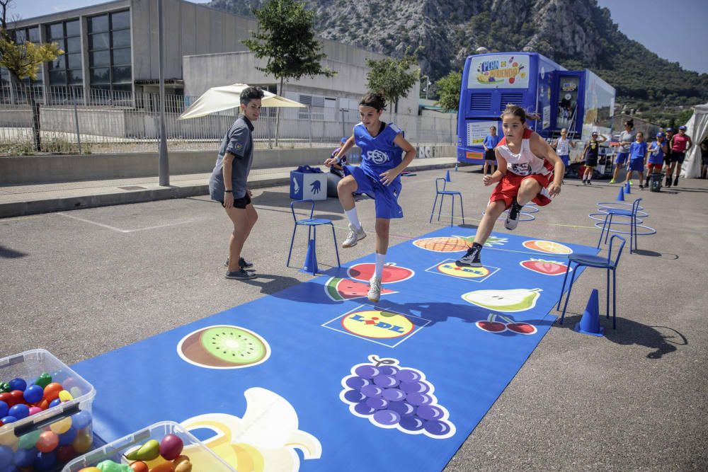 Rudy Fernández participa en un taller para promover una merienda saludable