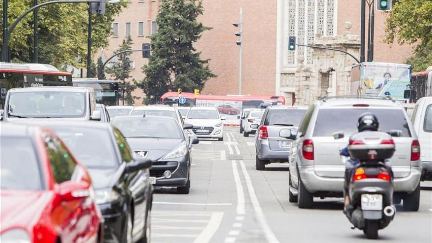 El PP achaca el aumento de contaminación en movilidad en Zaragoza a la política de ZeC