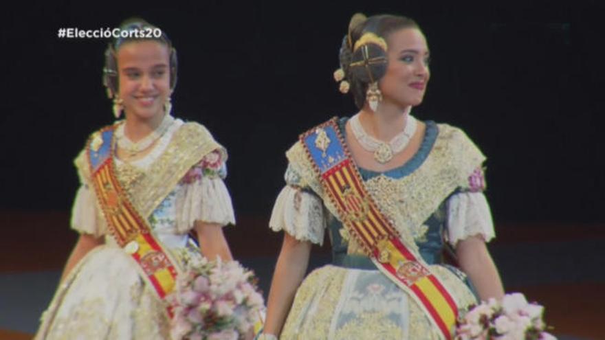 El discurso de despedida de las cortes de honor a Marina y Sara