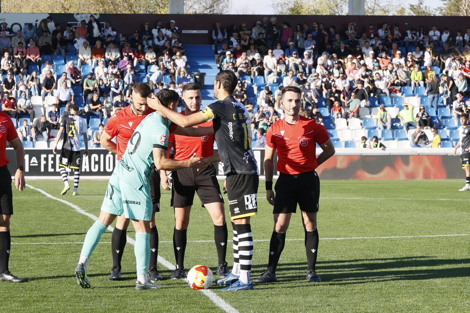 FOTOGALERÍA: Las imágenes de la derrota del Mérida en Salamanca (2-0)