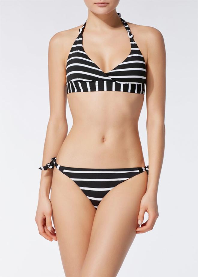 Bikini de rayas blancas y negras de Calzedonia