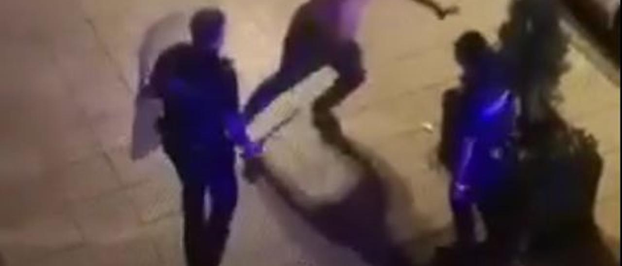Detienen en Oviedo a un hombre tras una reyerta con dos apuñalados en ...