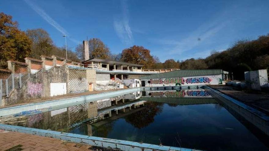 Las instalaciones de las piscinas de Pénjamo.