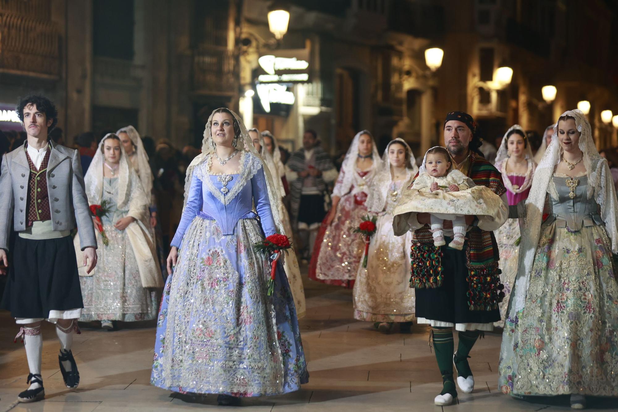 Búscate en el segundo día de ofrenda por la calle Quart (entre las 19:00 a las 20:00 horas)