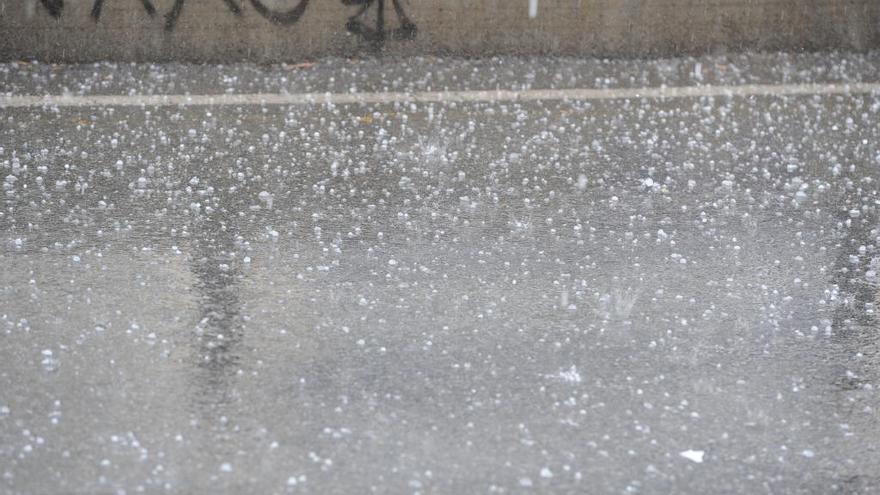 Tormentas y granizo llegan a la Región para quedarse hasta el viernes