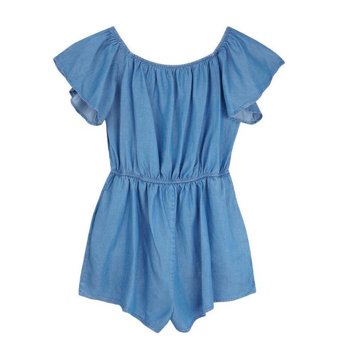 Todas llevas denim, 'jumpsuit' con manga mariposa.