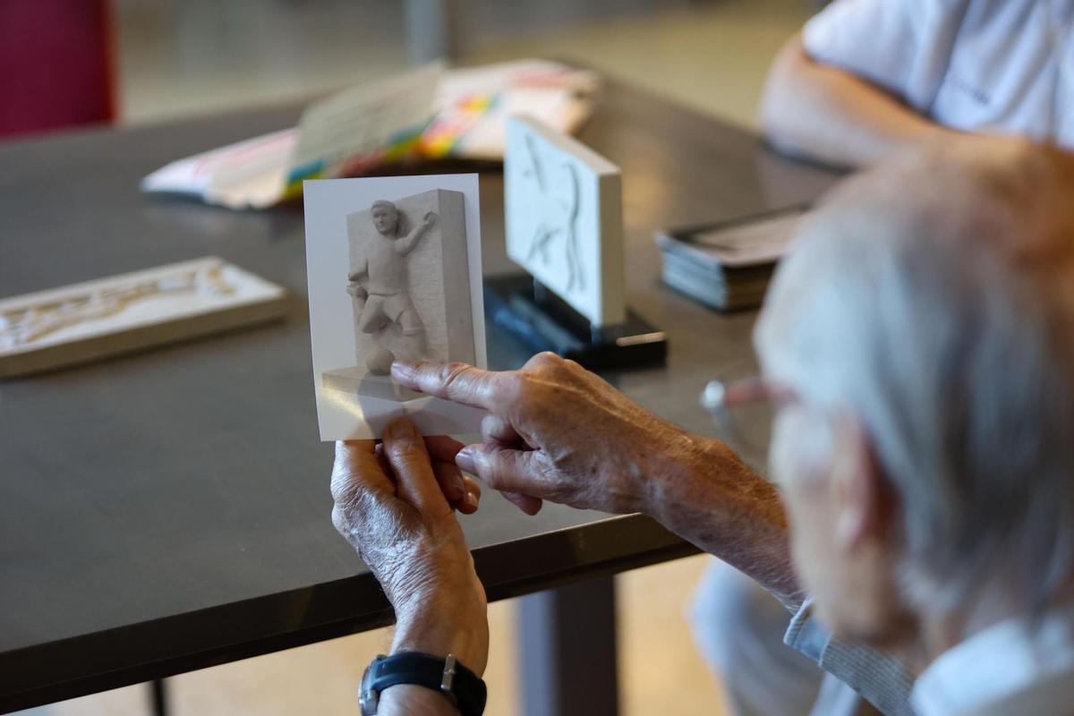 El escultor Adolf Aymat cumple 94 años El escultor Adolf Aymat cumple 94 años