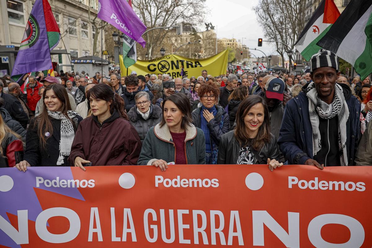 Las imágenes de la manifestación del "no a la guerra" en Madrid.