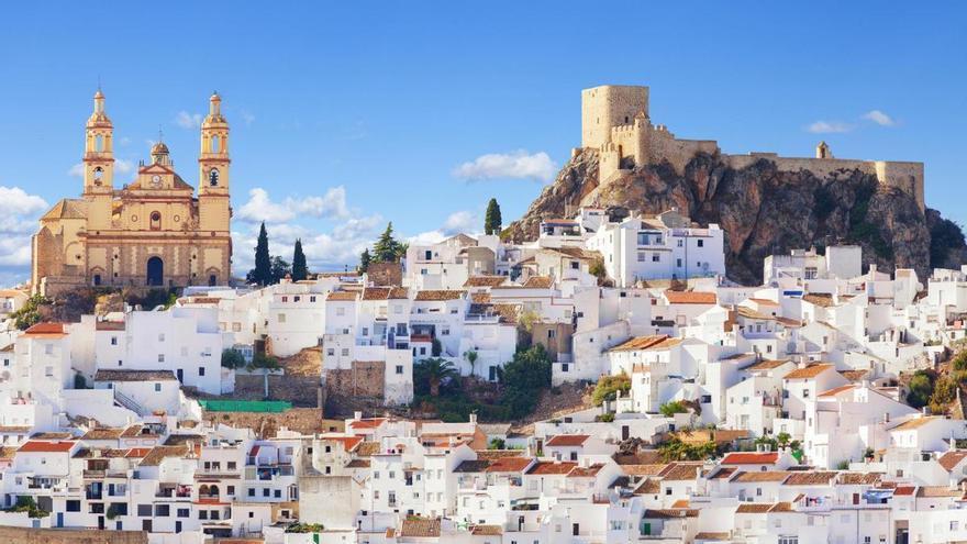 Parece el norte de España, pero es Andalucía: el pueblo blanco repleto de belleza que es perfecto para una escapada de fin de semana
