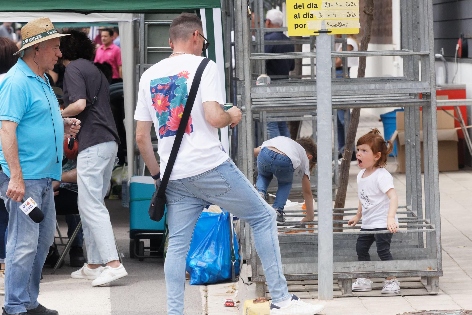 ¡Búscate en la macrogalería! Castellón vive un puente de fiestas en los municipios