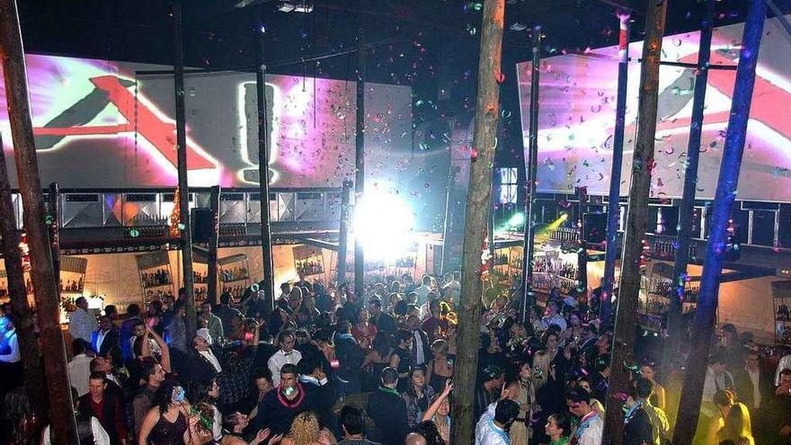 Fiesta de Fin de Año en una discoteca gallega.