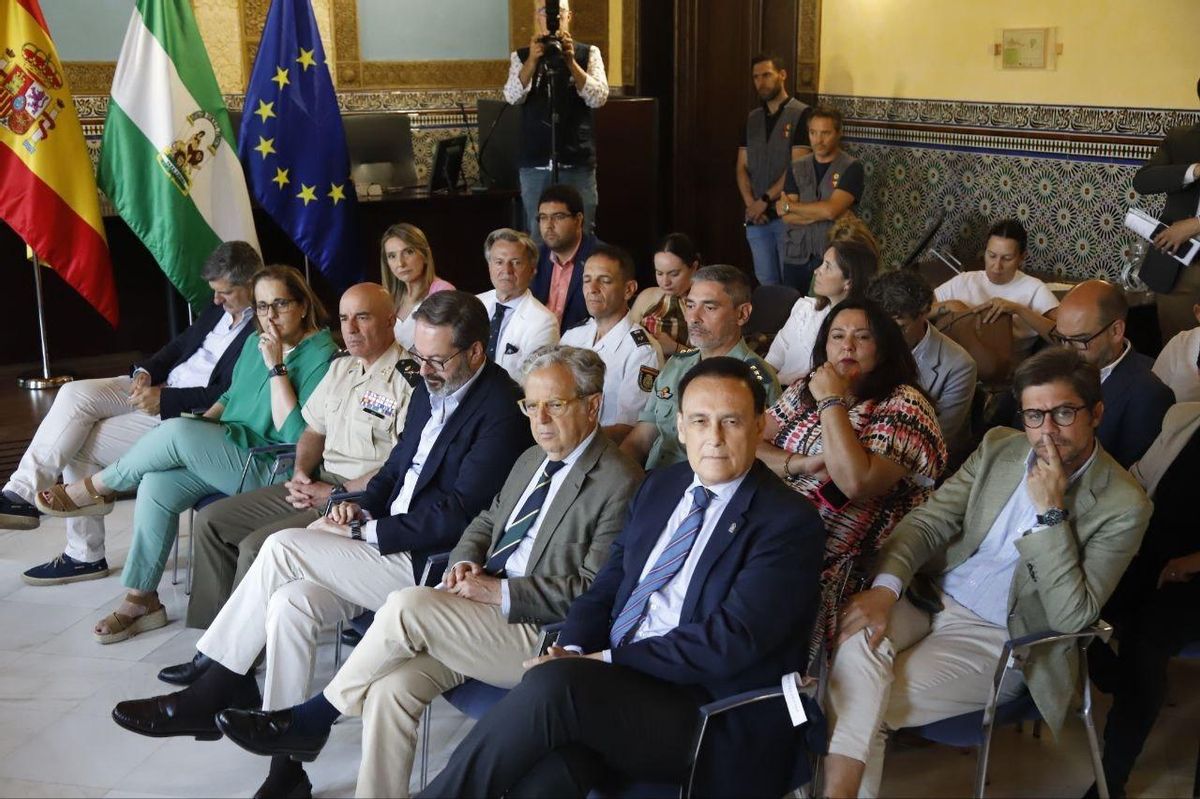 Asistentes al acto, celebrado este viernes en el Rectorado de la Universidad de Córdoba.