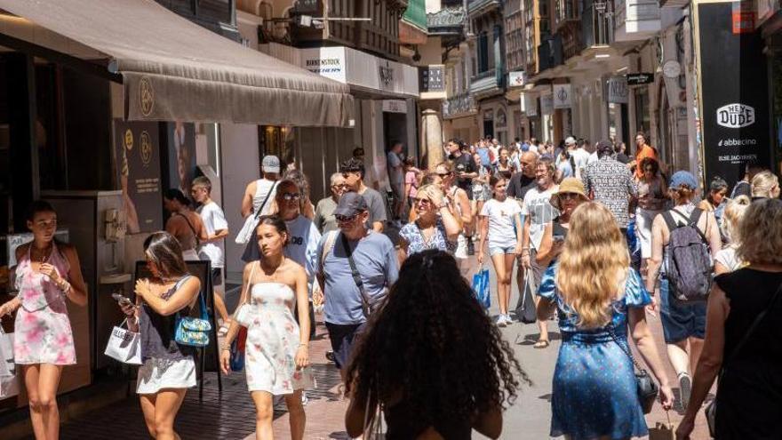 El comercio de Mallorca «no llora» por sus ingresos a las puertas del otoño