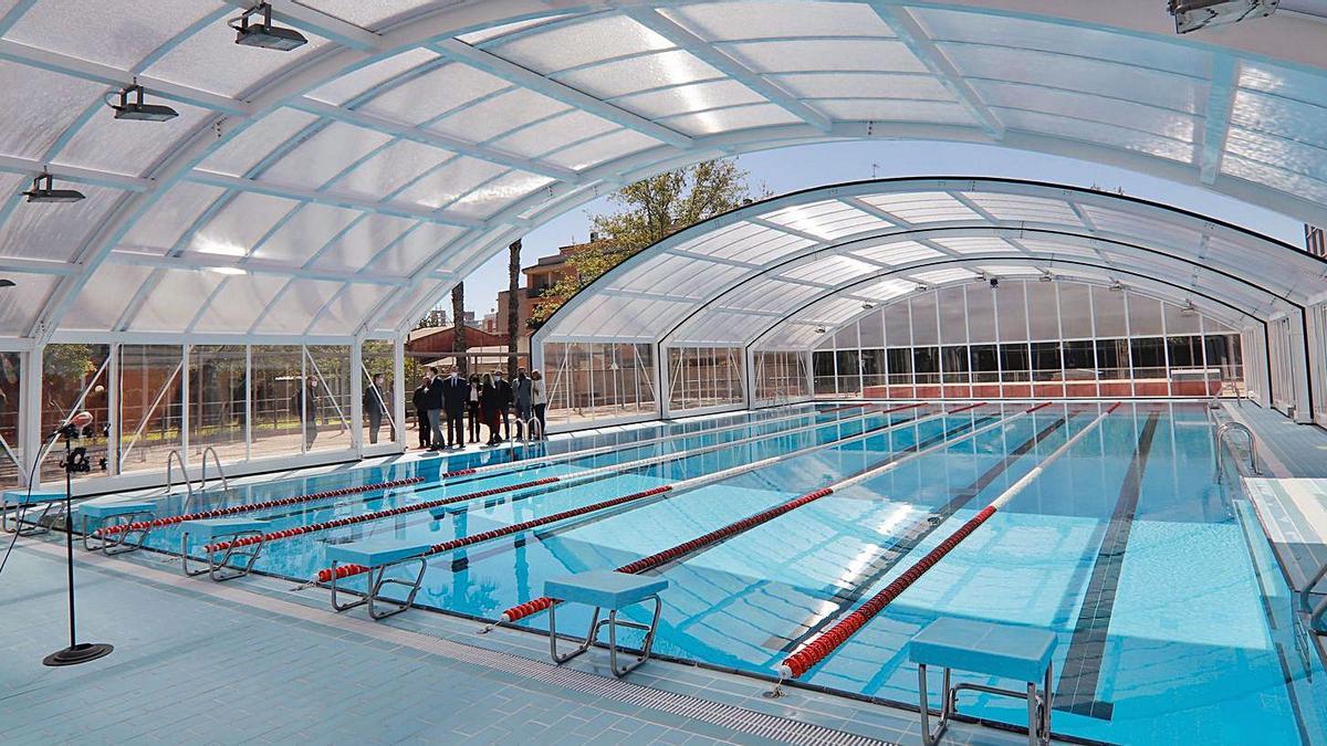 La nueva piscina de 
Espinardo cuenta con una
cubierta retráctil.  JUAN CARLOS CAVAL