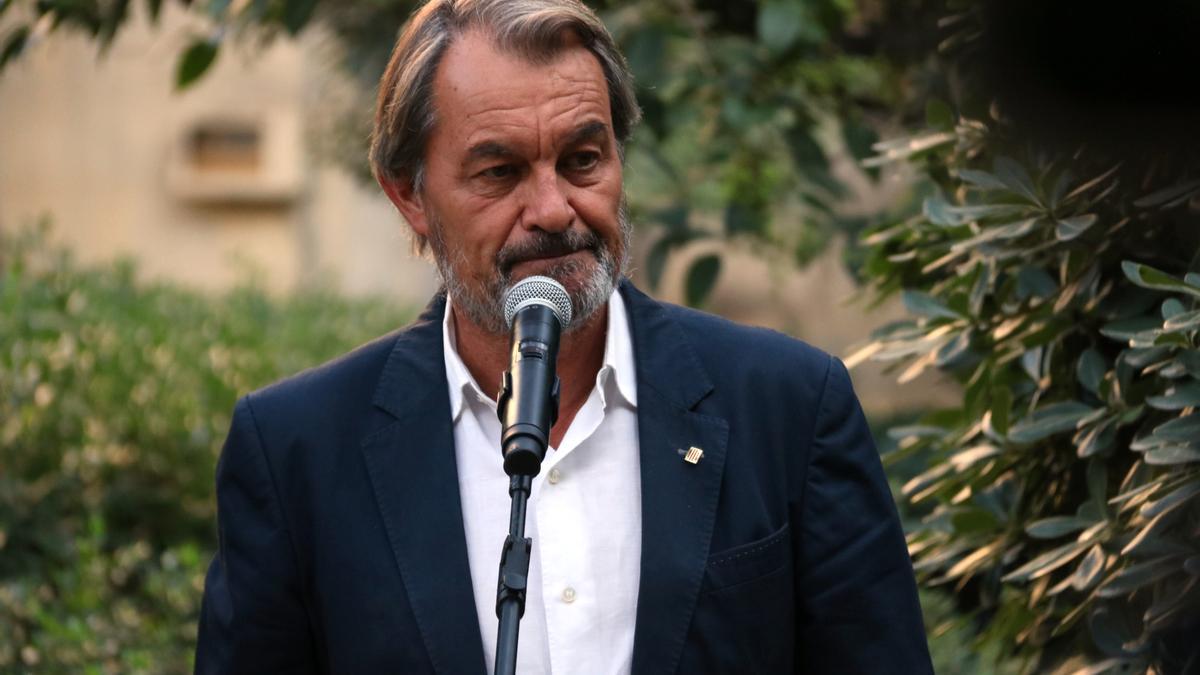 L&#039;expresident Artur Mas, en roda de premsa als Jardins de Palau Robert