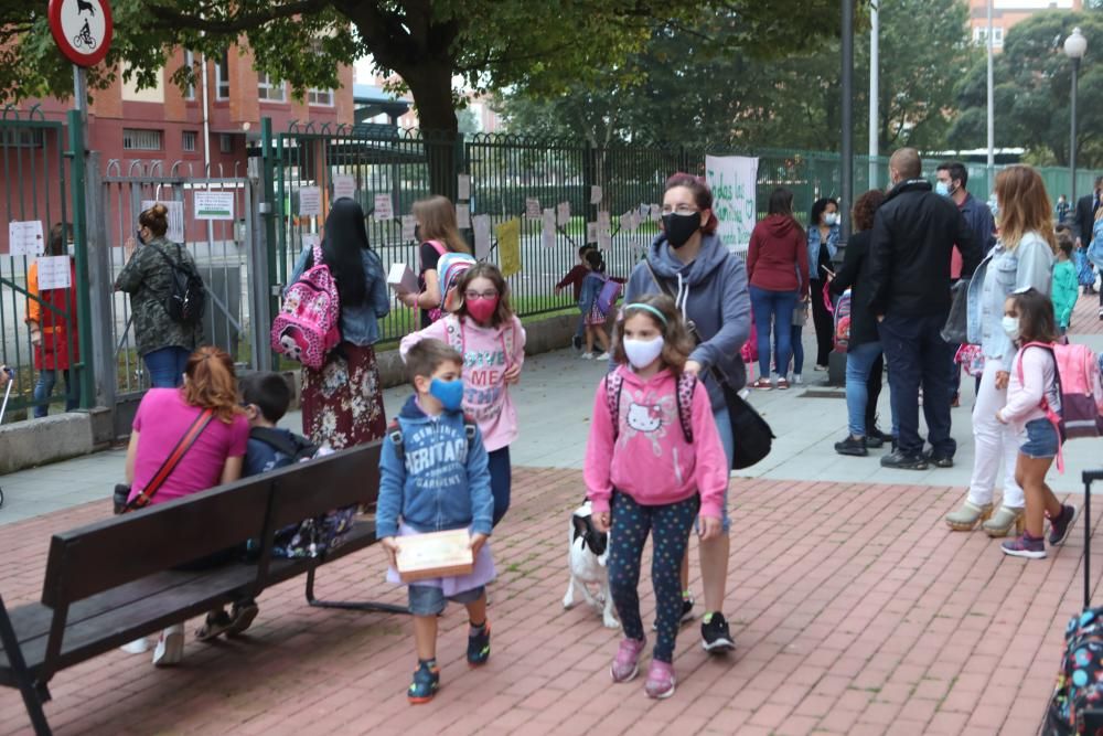 Gijón: vuelta a clase de mascarilla y sin lloros